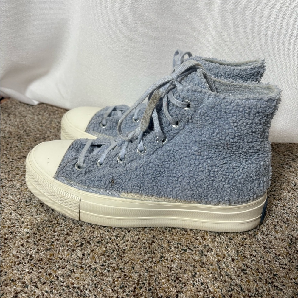Converse Chuck Taylor All-Star Hi Lift ‘Cozy Club’ Trainer Fuzzy Sherpa Platform - Picture 4 of 10